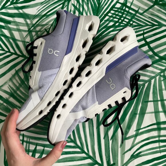 On Cloudrunner 2 Athletic Sneakers in Nimbus/Blueberry Women's Size 10 - Picture 2 of 7